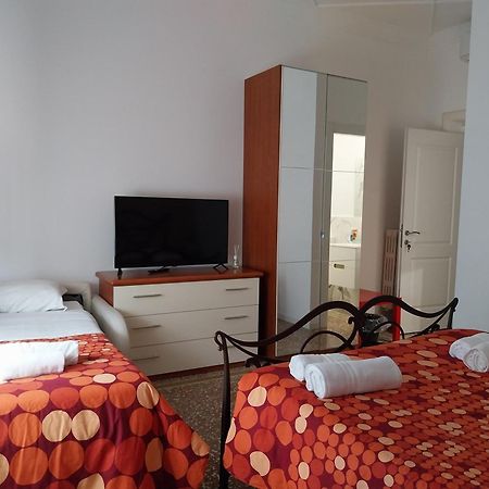 Hotel Lo Sguardo Sui Re à Rome Extérieur photo